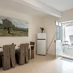 Casa Lion
