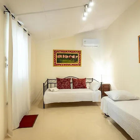 Holiday home Casa Lion *